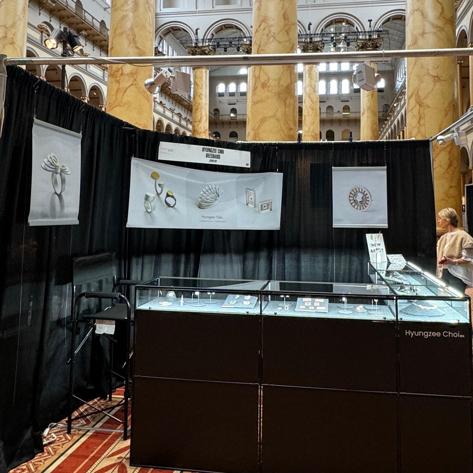 Smithsonian Craft Show at National Building Meusem