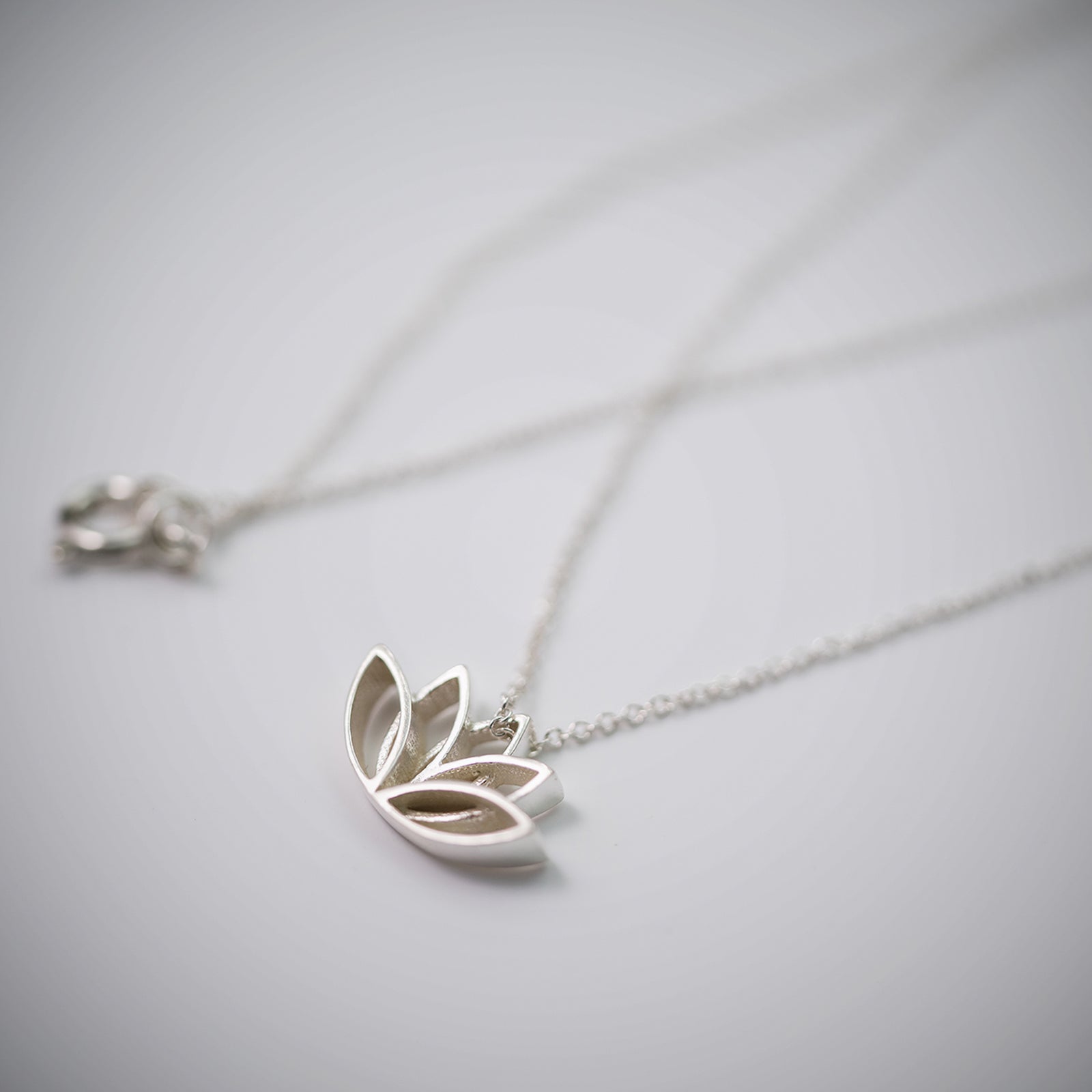 Lotus Necklace - beeshaus