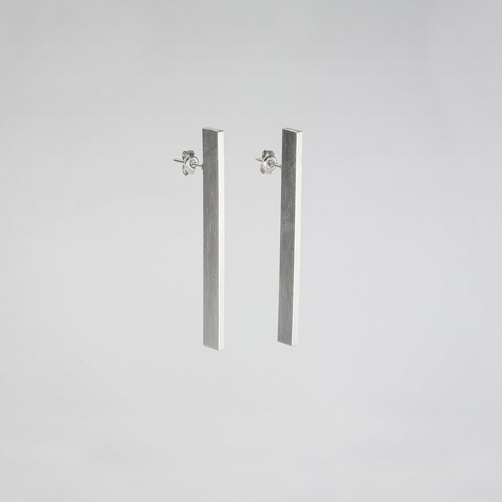 Flat Long Earrings - beeshaus